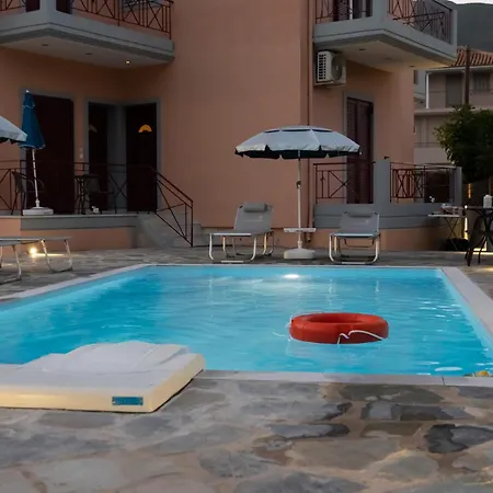 Stefanos & Zenia's -nydri Apartamento *